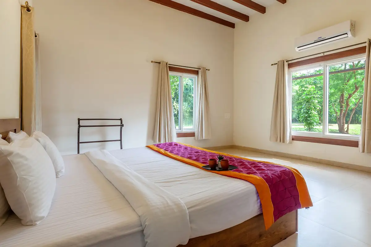 Crete, Karjat