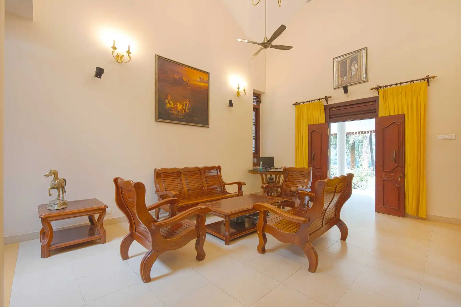 Crystal Homestay, Coorg