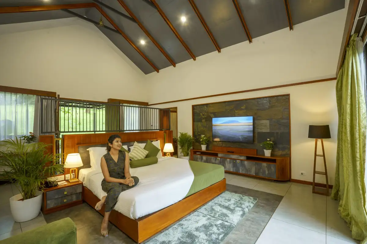 Crystal Kuruva Nature Resort & Spa Room