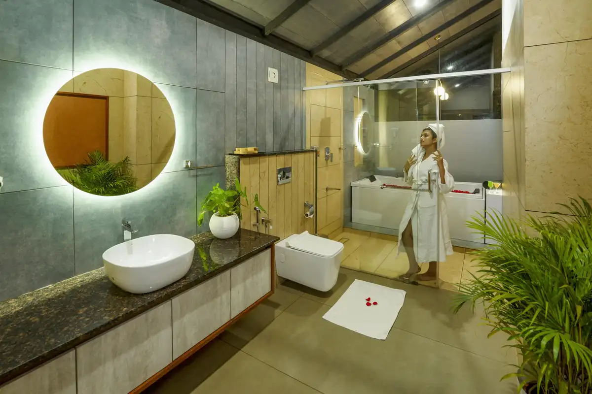 Crystal Kuruva Nature Resort & Spa Bathroom