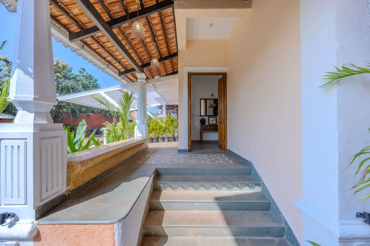 Cygnus, North Goa