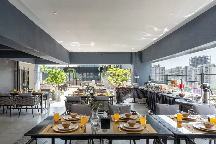 Deluxe Rooms @ Rivanta by StayVista Residences, Pune