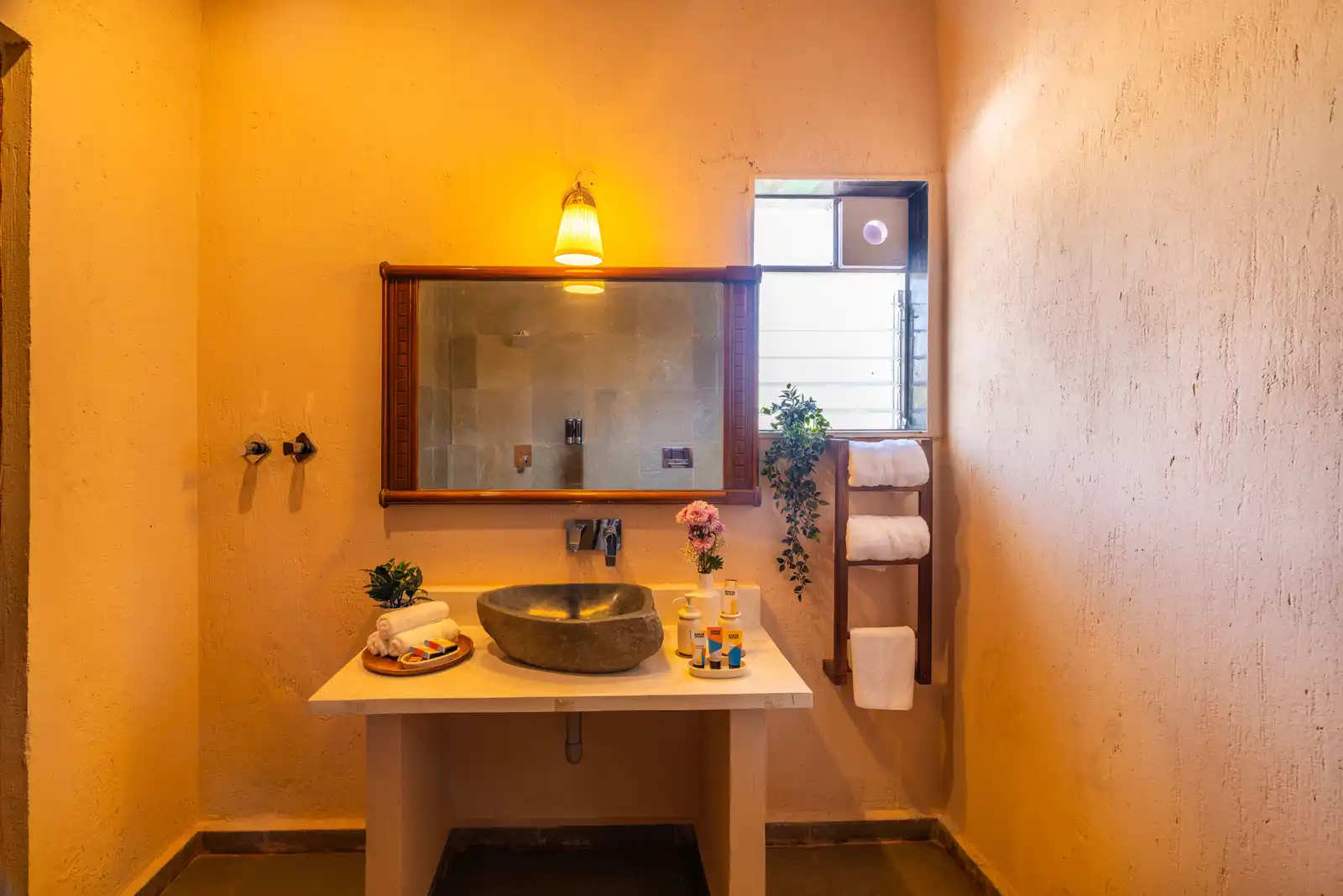 Deluxe Rooms @ Truntum, Karjat