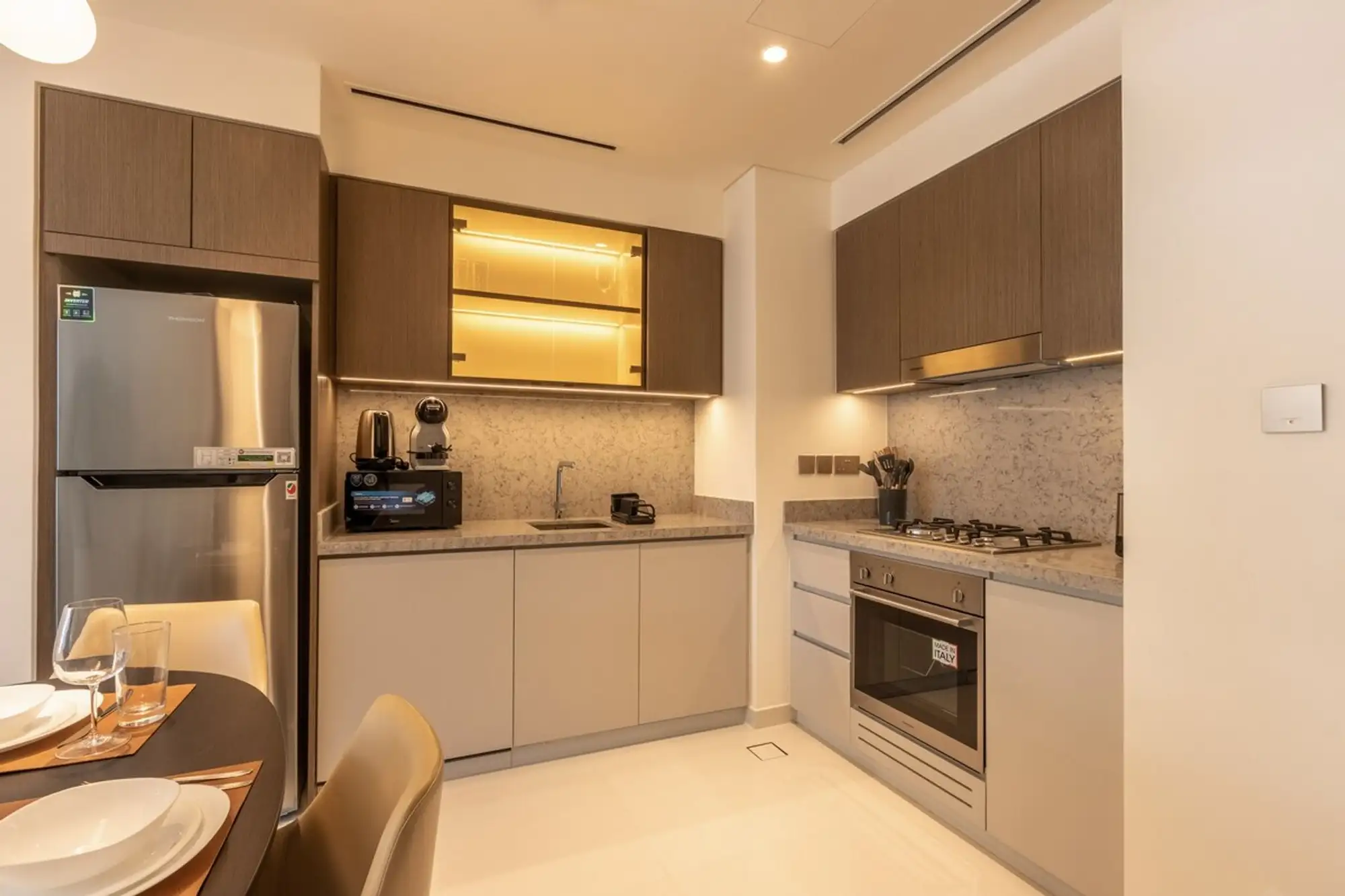 Designer 1BR at Emaar Beachfront, Dubai