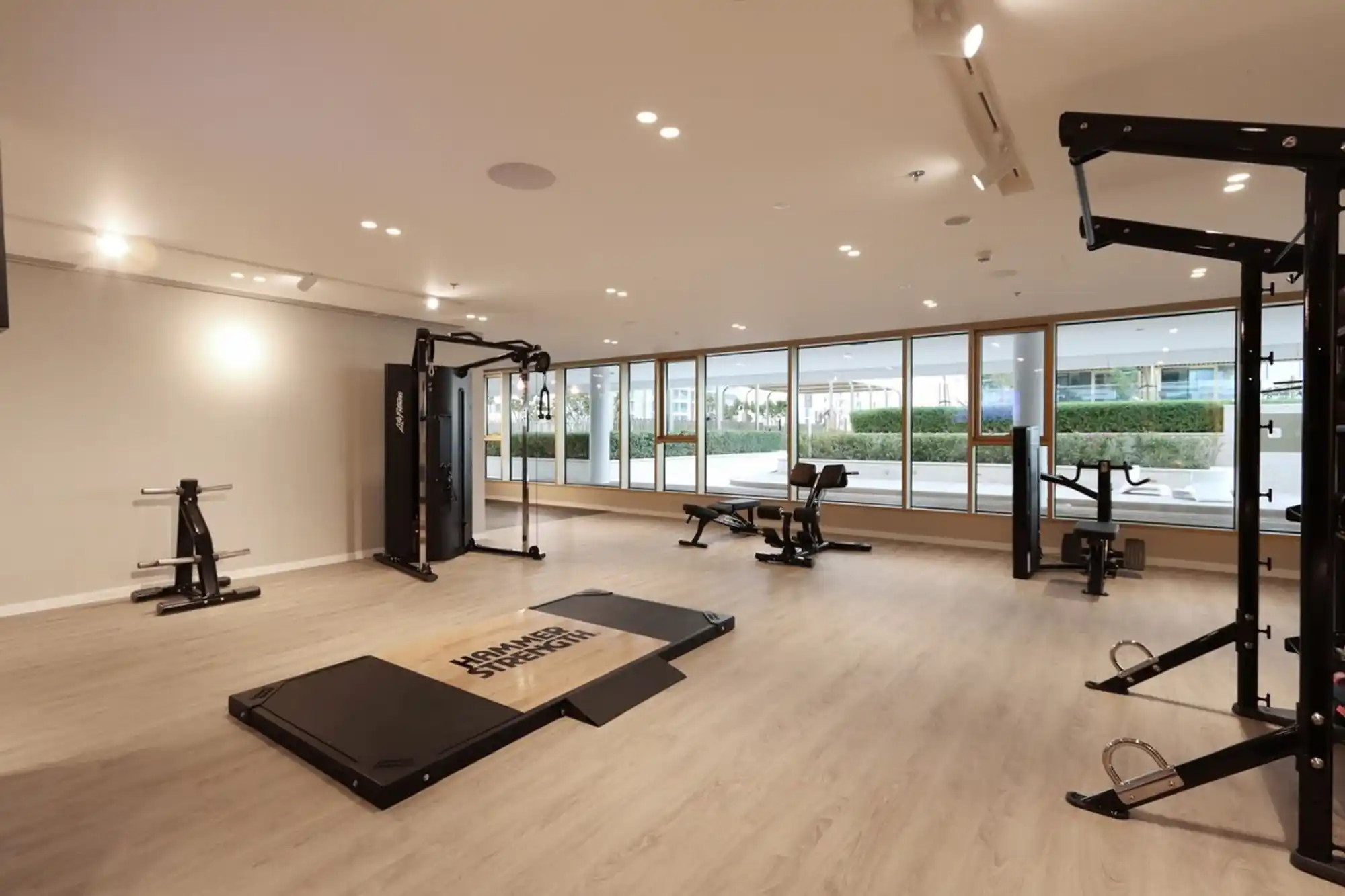 Designer 1BR at Emaar Beachfront, Dubai