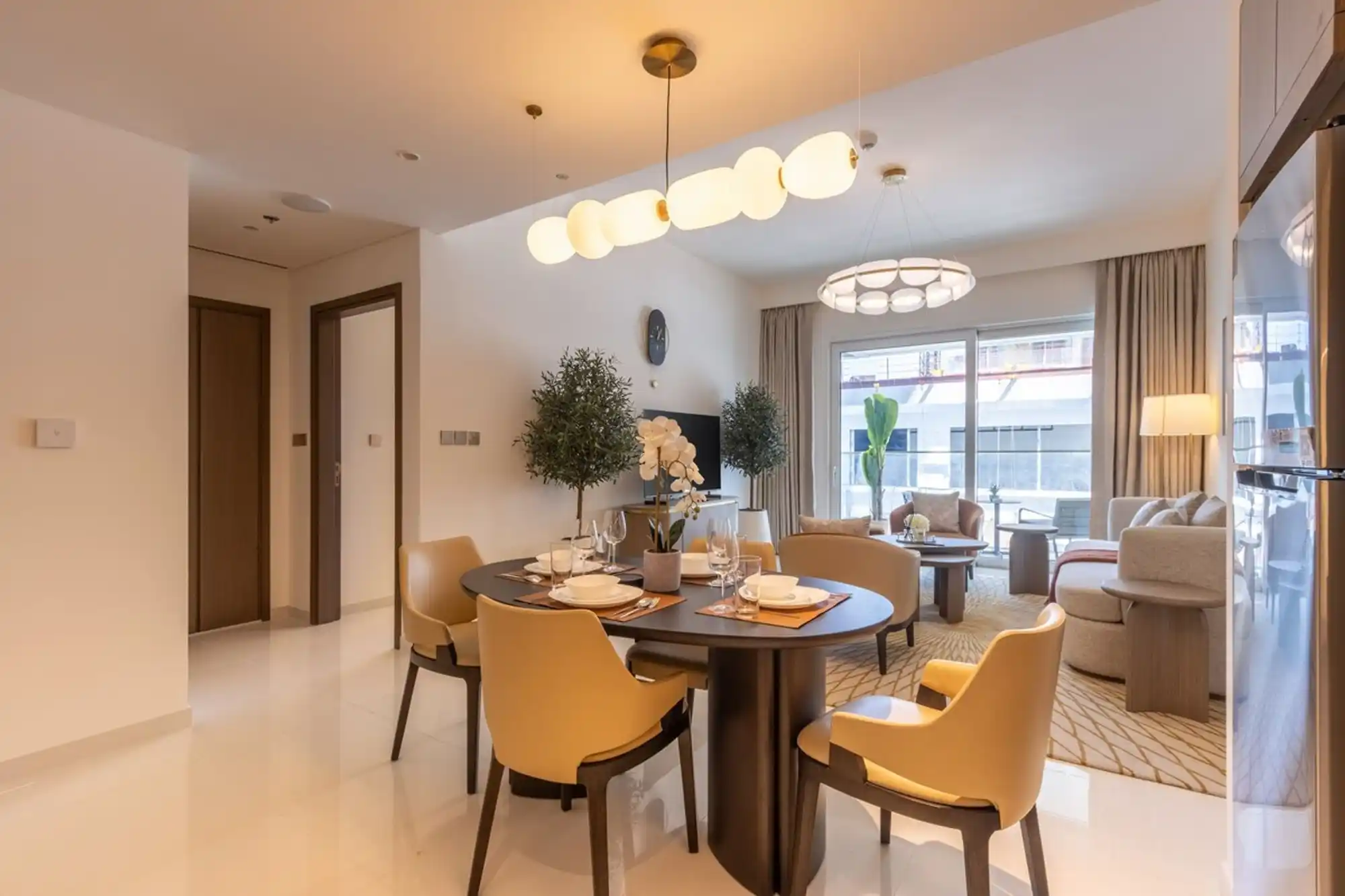 Designer 1BR at Emaar Beachfront, Dubai