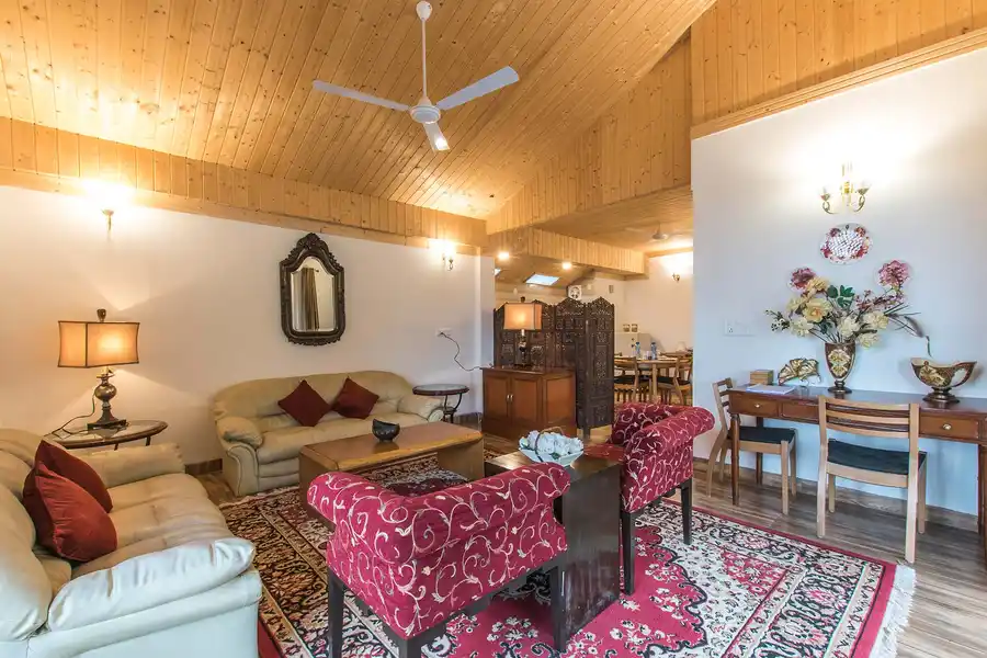 Destine Cottage, Kasauli