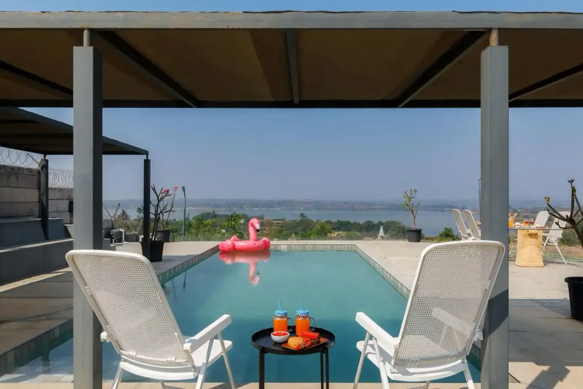 Dhruva by Lake Beale, Igatpuri
