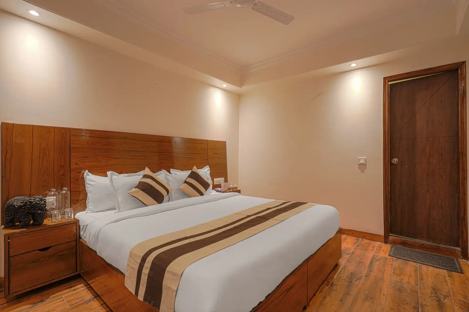 Dilli Suites Blush, Kasauli