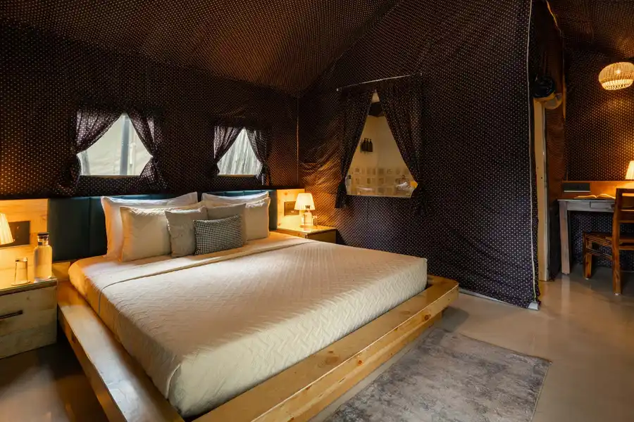 Dreamation Resorts W/Outdoor Pool by Vaana - Bir, Dharamshala