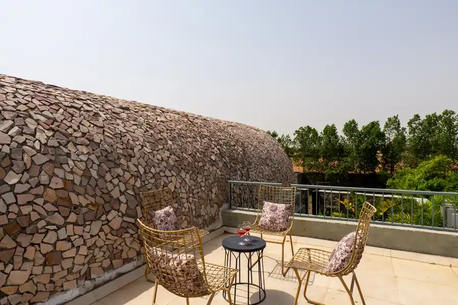 Earthstone, Jaipur