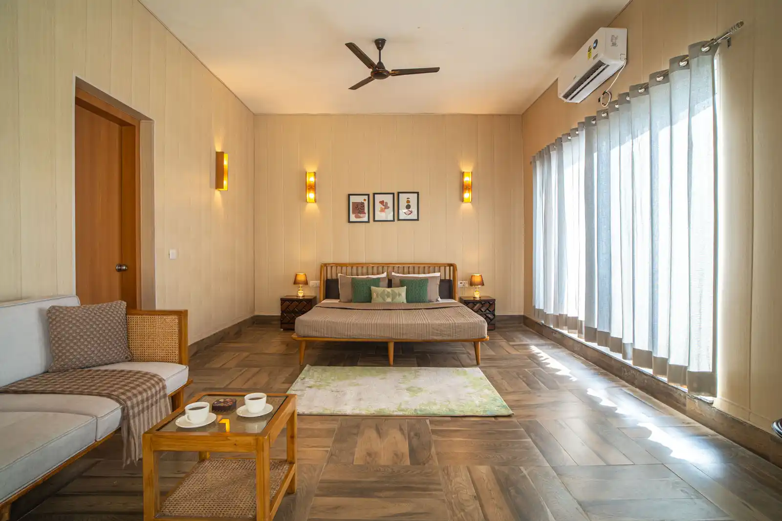 Echoes of Ease, Rishikesh