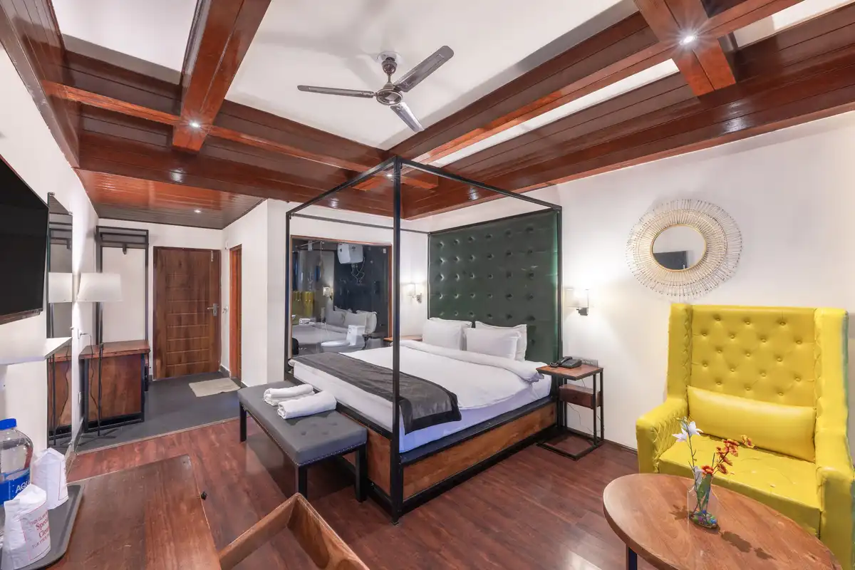 Echor Himalayan Aurum Resort & Spa, Manali Deluxe Room with Balcony (Valley View)