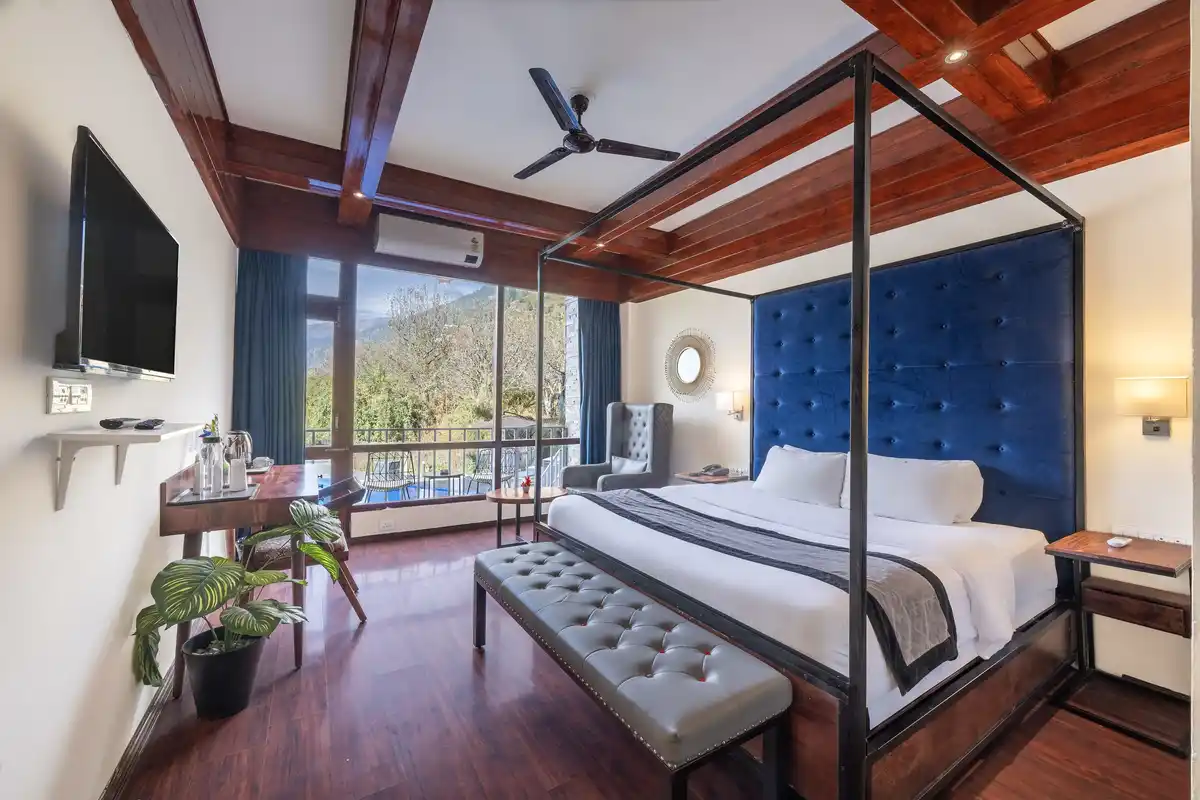Echor Himalayan Aurum Resort & Spa, Manali Superior Deluxe Room with Balcony (Pool View)