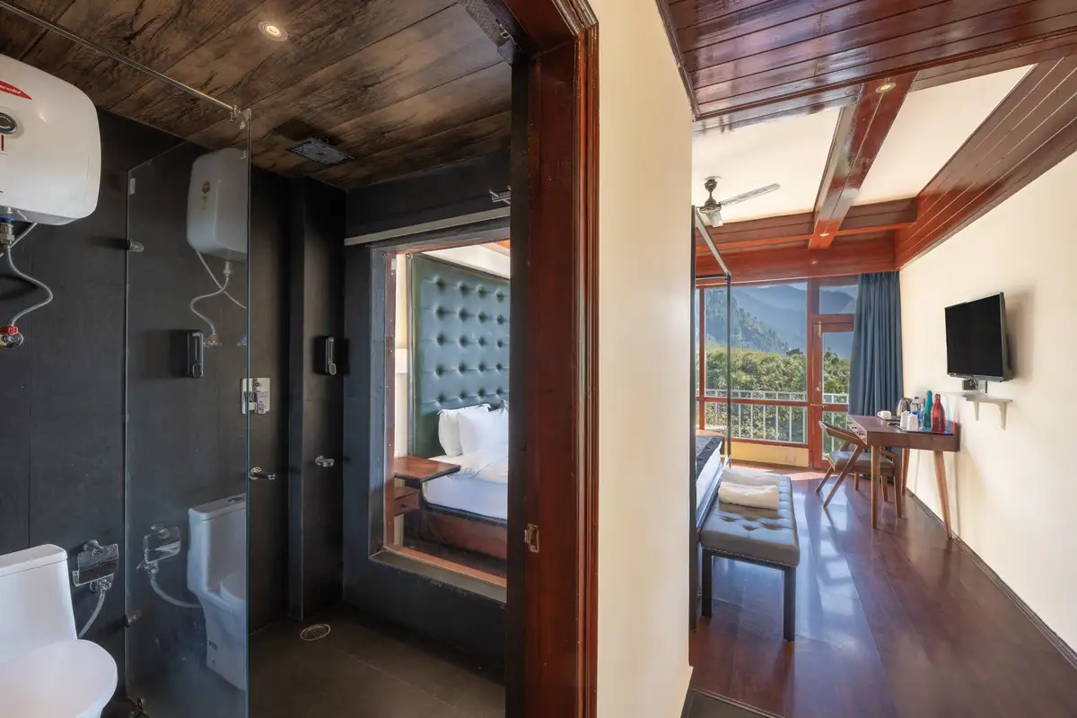 Echor Himalayan Aurum Resort & Spa, Manali Bathroom 3