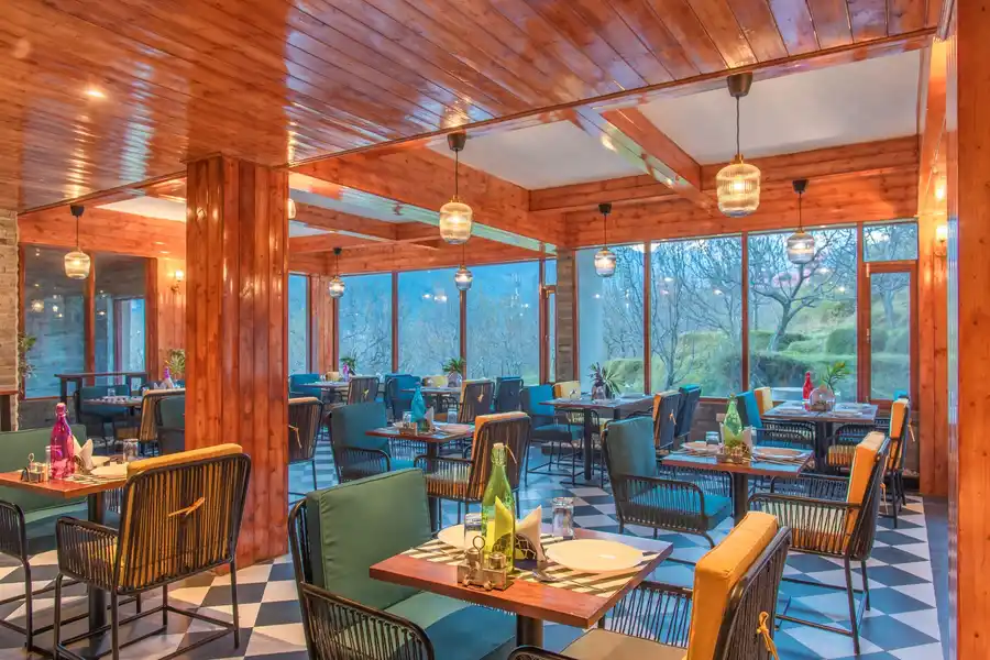 Echor Himalayan Aurum Resort & Spa, Manali Dining Area