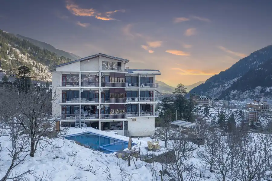 Echor Himalayan Aurum Resort & Spa, Manali Facade