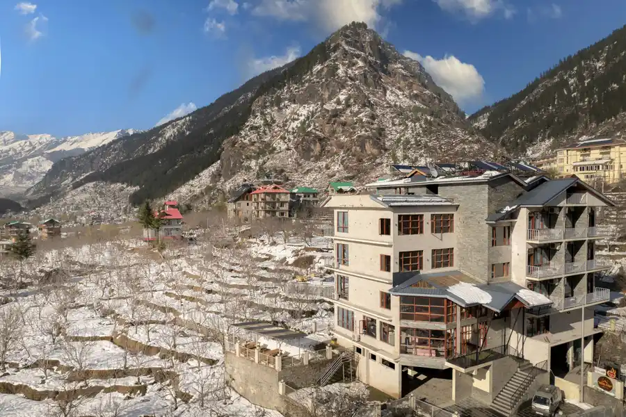 Echor Himalayan Aurum Resort & Spa, Manali Facade