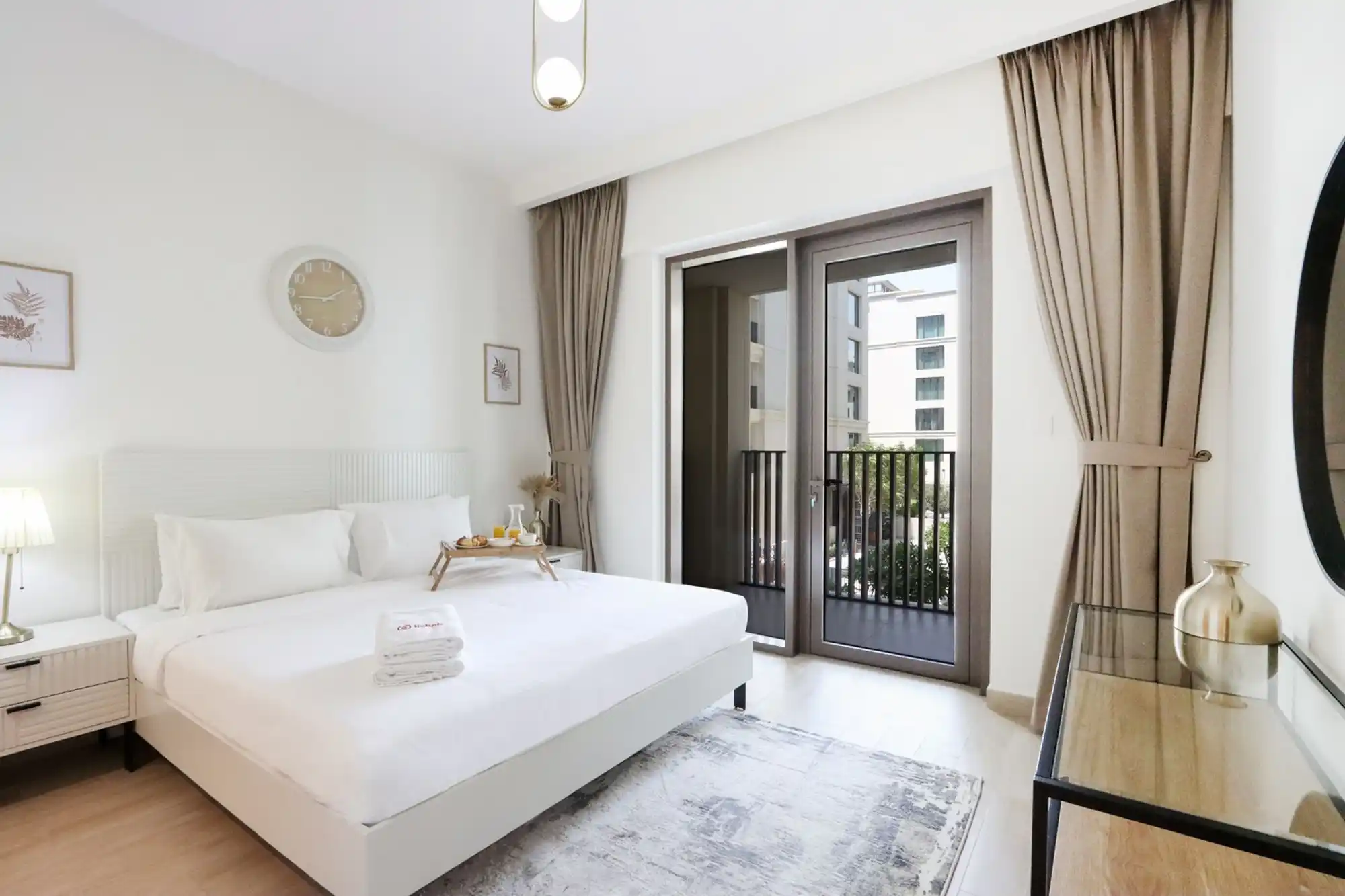 Elegant 2BR, Dubai