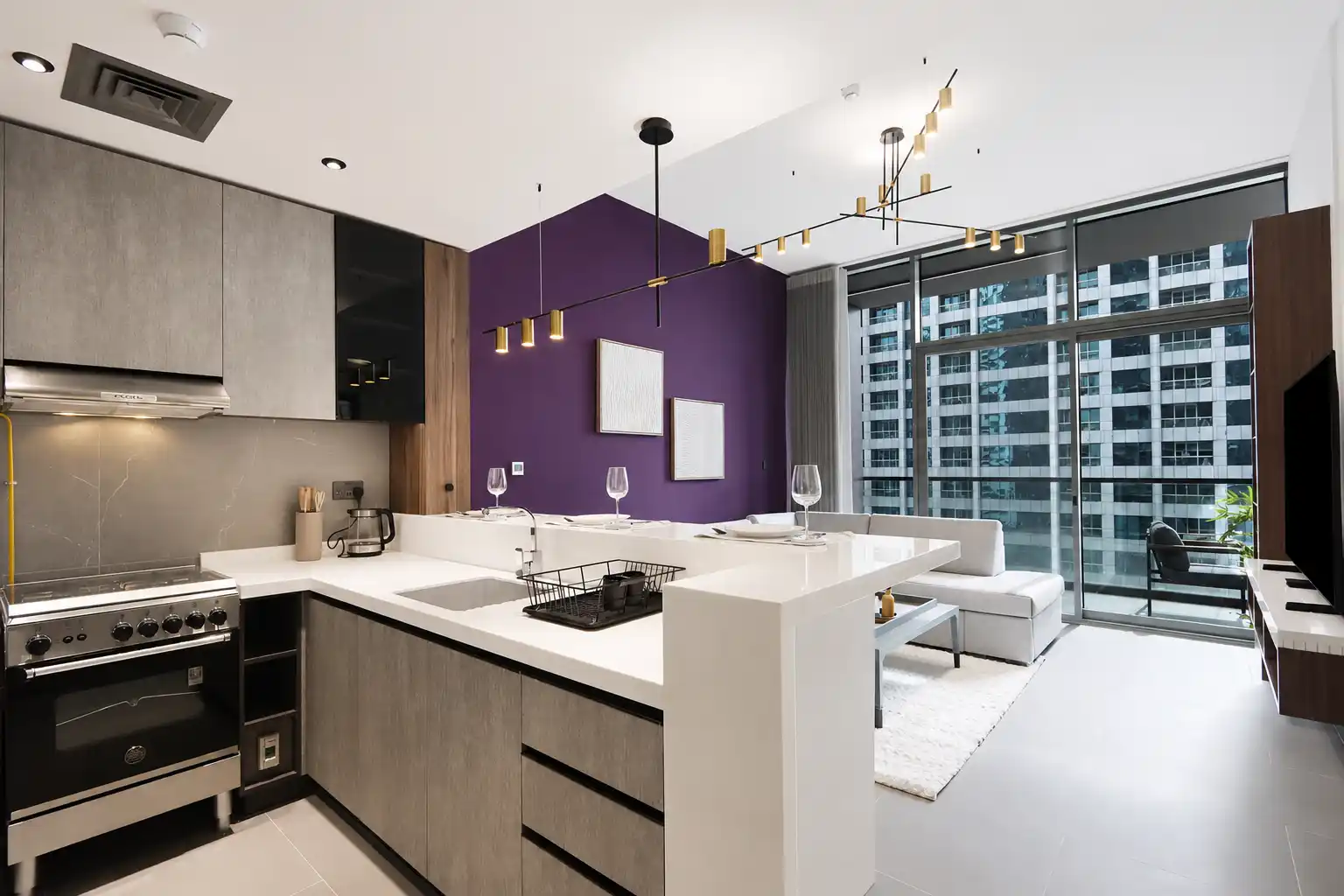 Embrace Luxury and Comfort in Prime 1BR, JLT, Dubai