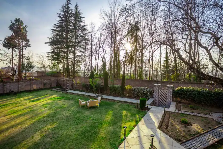 Emerald @ Hampton Grove, Srinagar