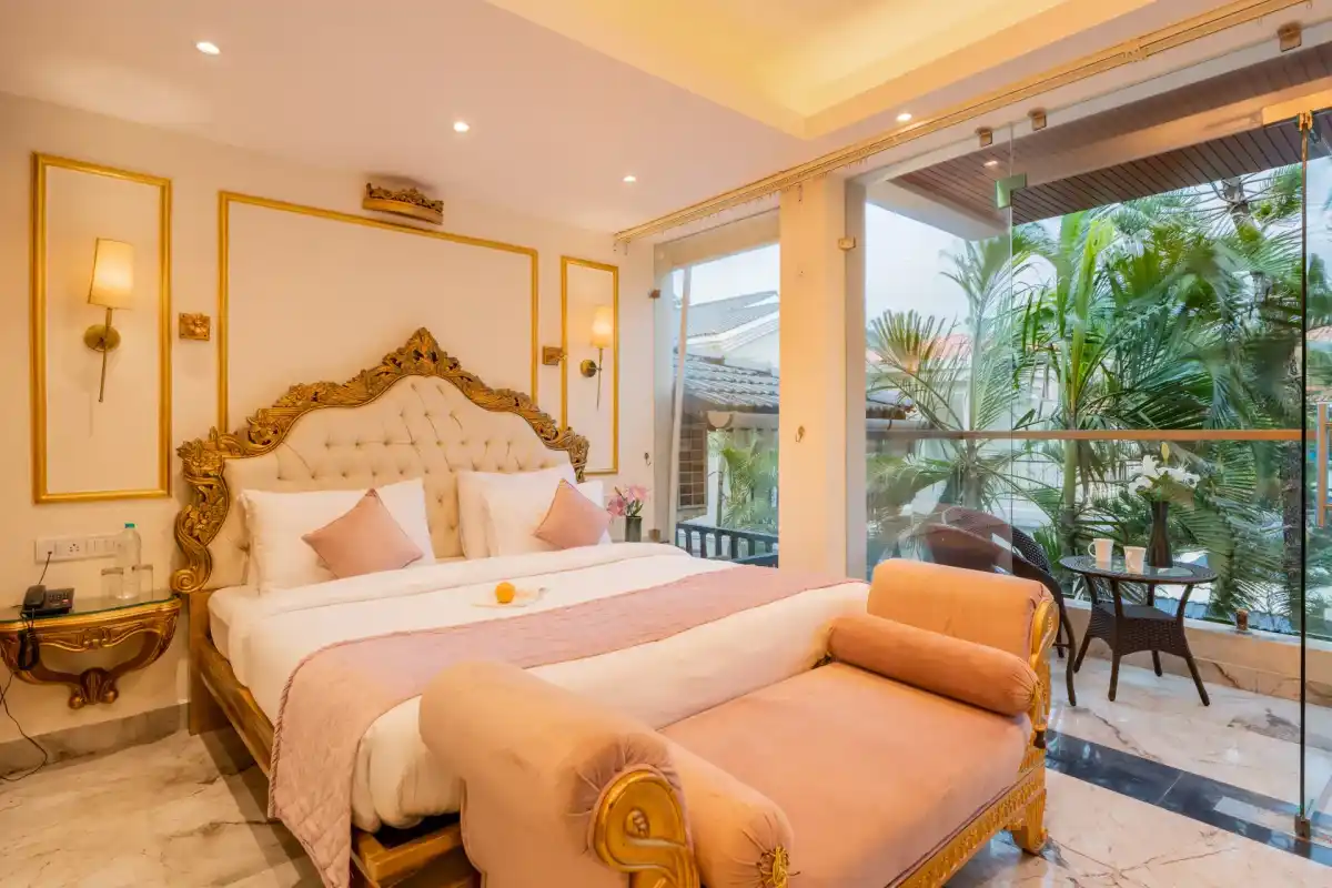 Emperor Ozran Superior Room With A Balcony, North Goa