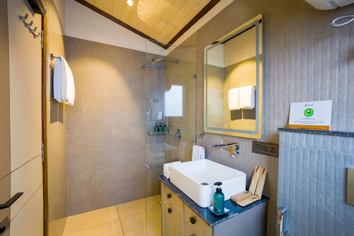 Esh Cottages Resort Moss, Dharamshala