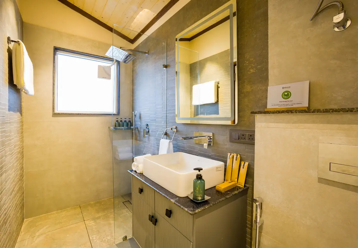 Esh Cottages Resort Moss, Dharamshala