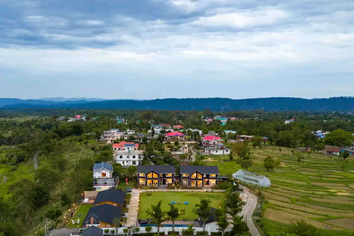 Esh Cottages  Resort Willow, Dharamshala