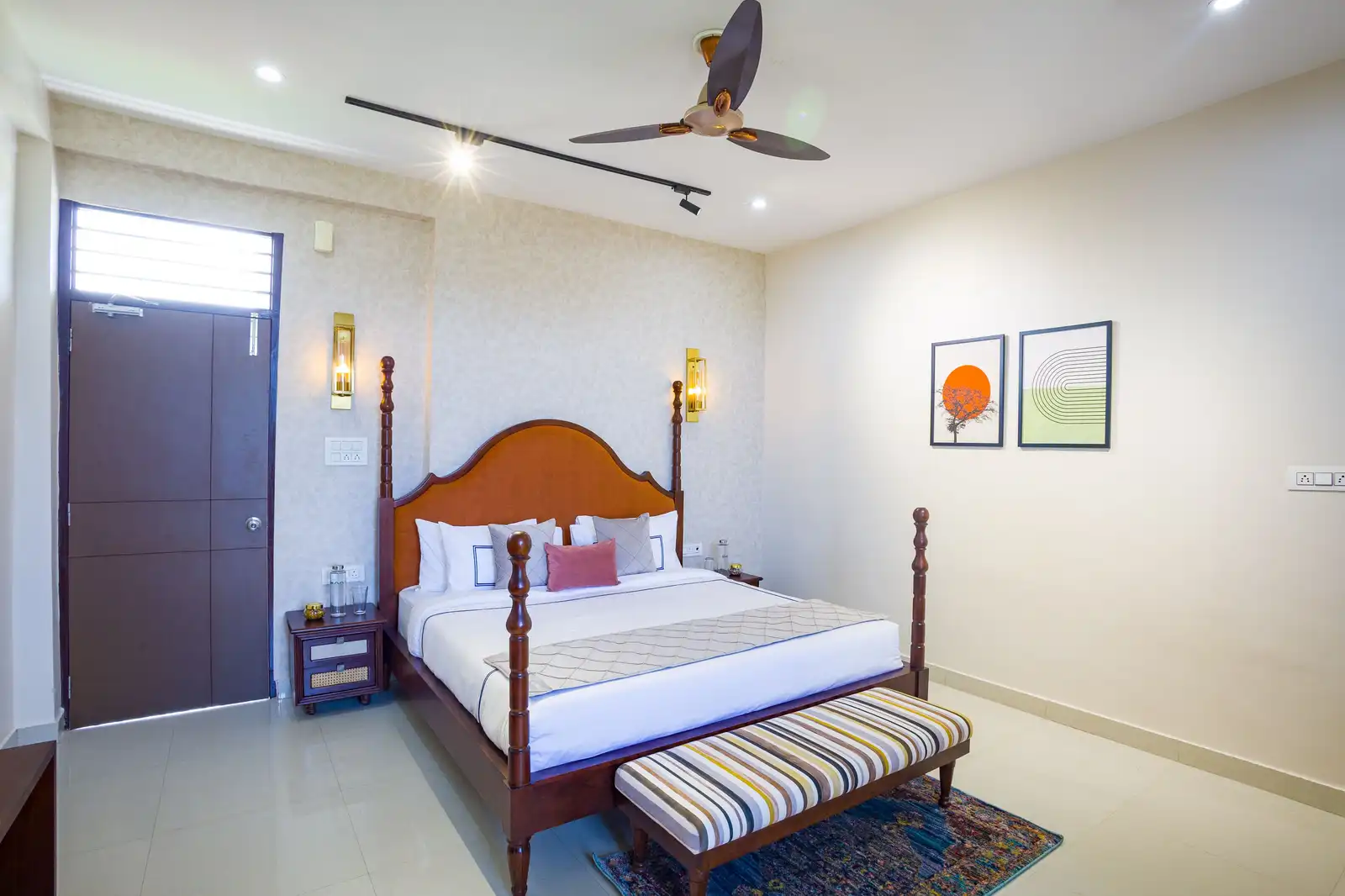 Esh Cottages  Resort Willow, Dharamshala