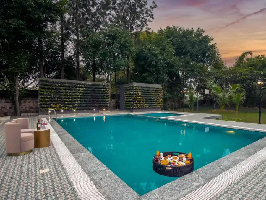 Esh, Delhi NCR