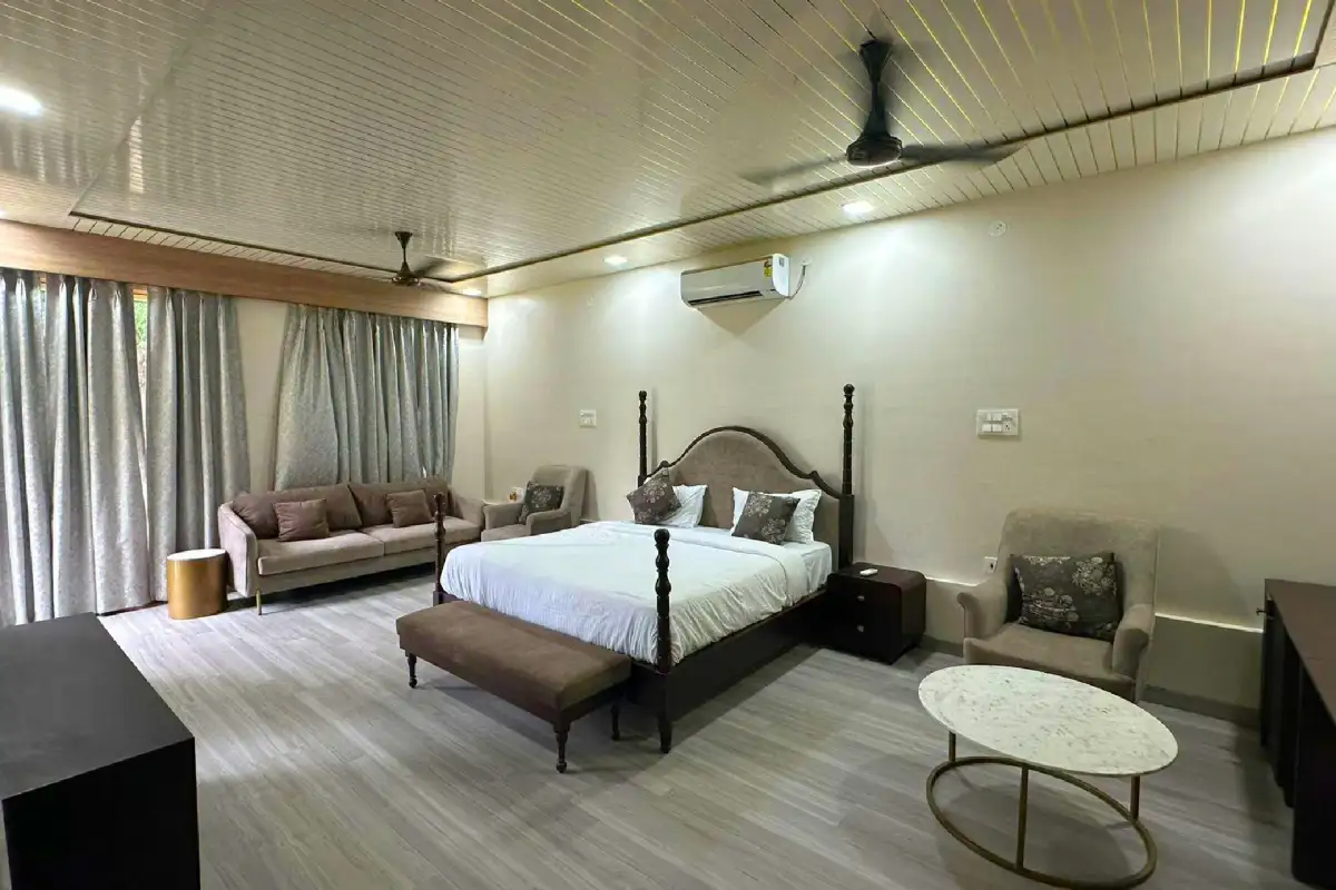 Esh, Delhi NCR