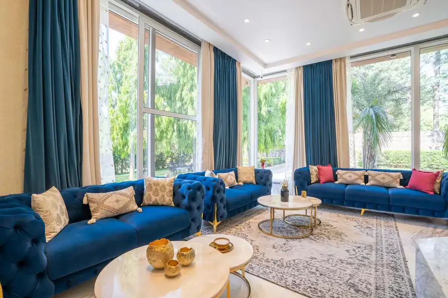 Estate 10 by GTV Estate W/ Private Pool, New Delhi