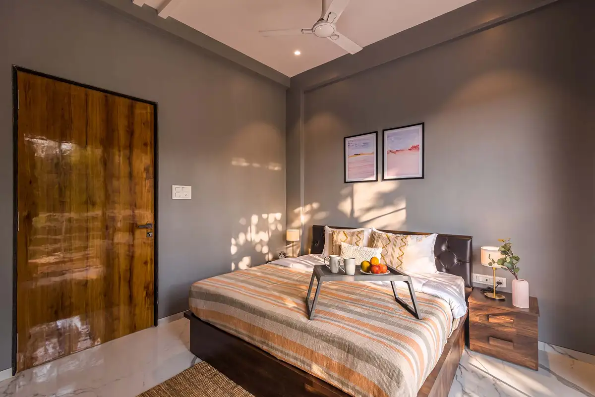 Euphoria, Karjat