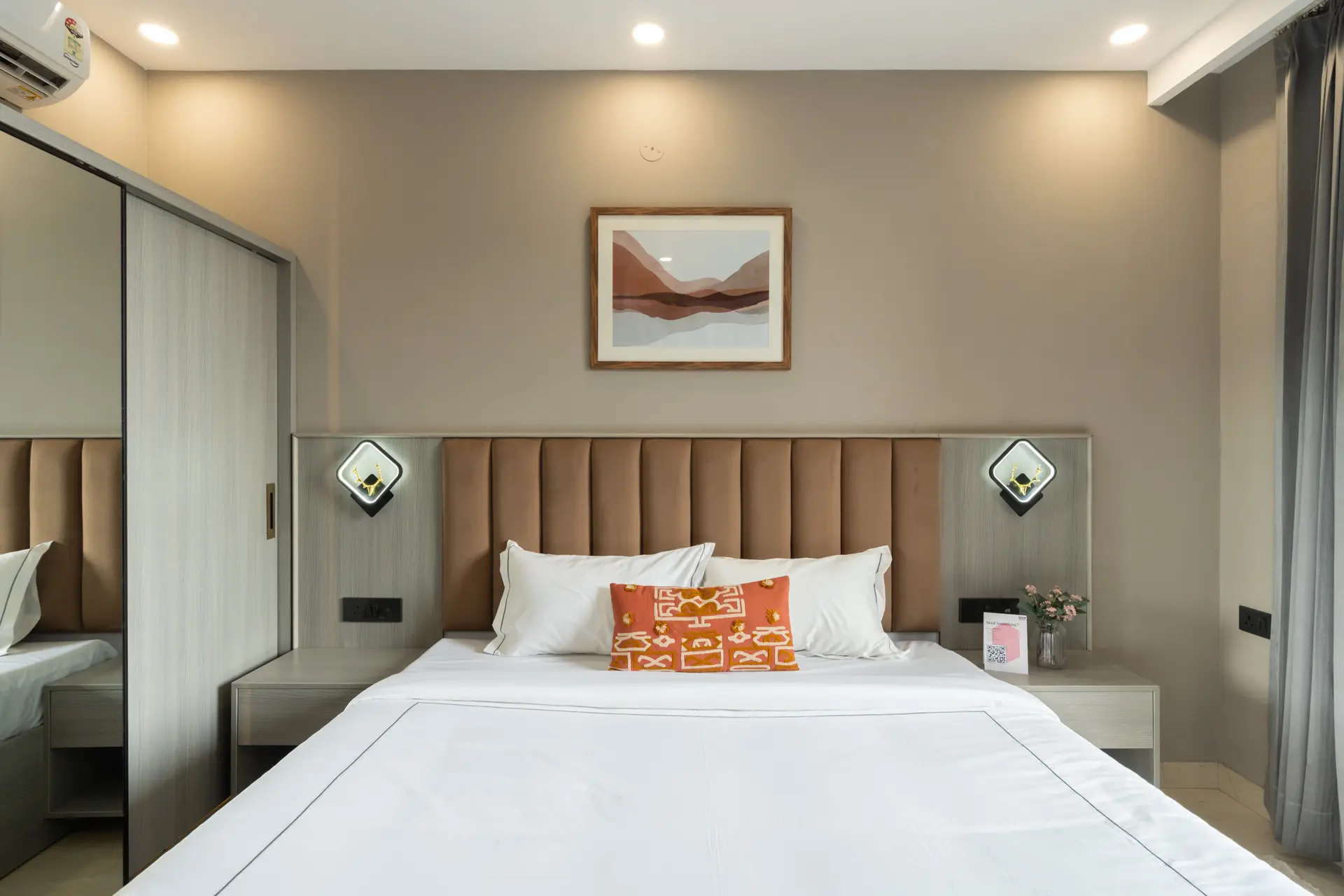 Executive Room @ StayVista Residences near Cyber City Hub, New Delhi