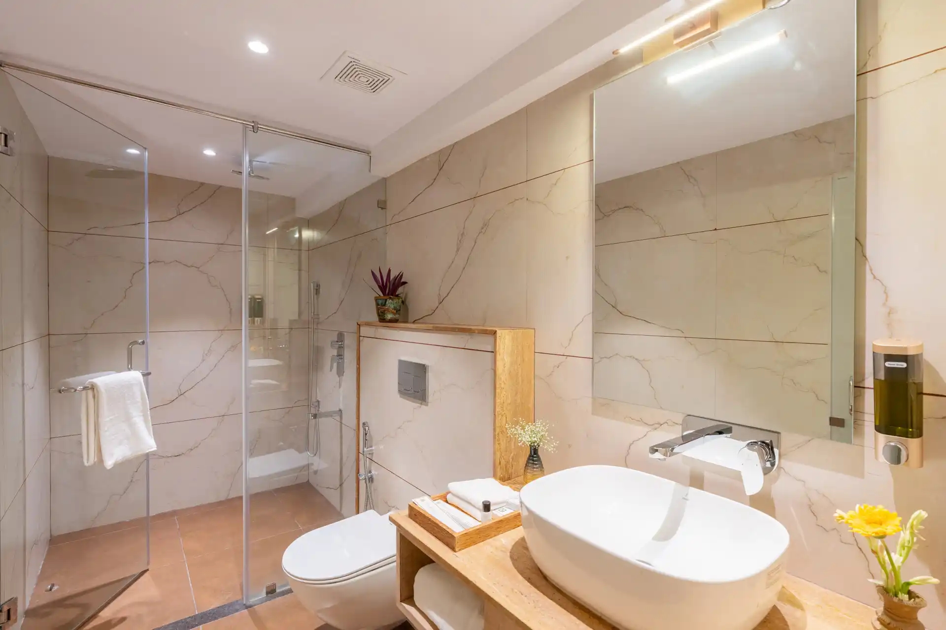 Executive Twin Rooms @ Fernwood, Bangalore