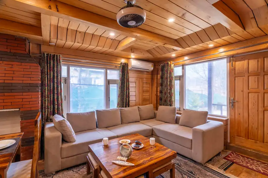 Faith @ Amanat Riverfront Cottage, Pahalgam