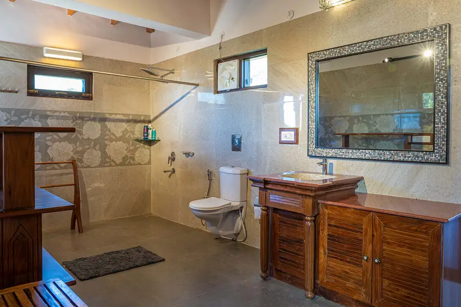 Family Studio @ Scenic Solitude - Hartola, Mukteshwar