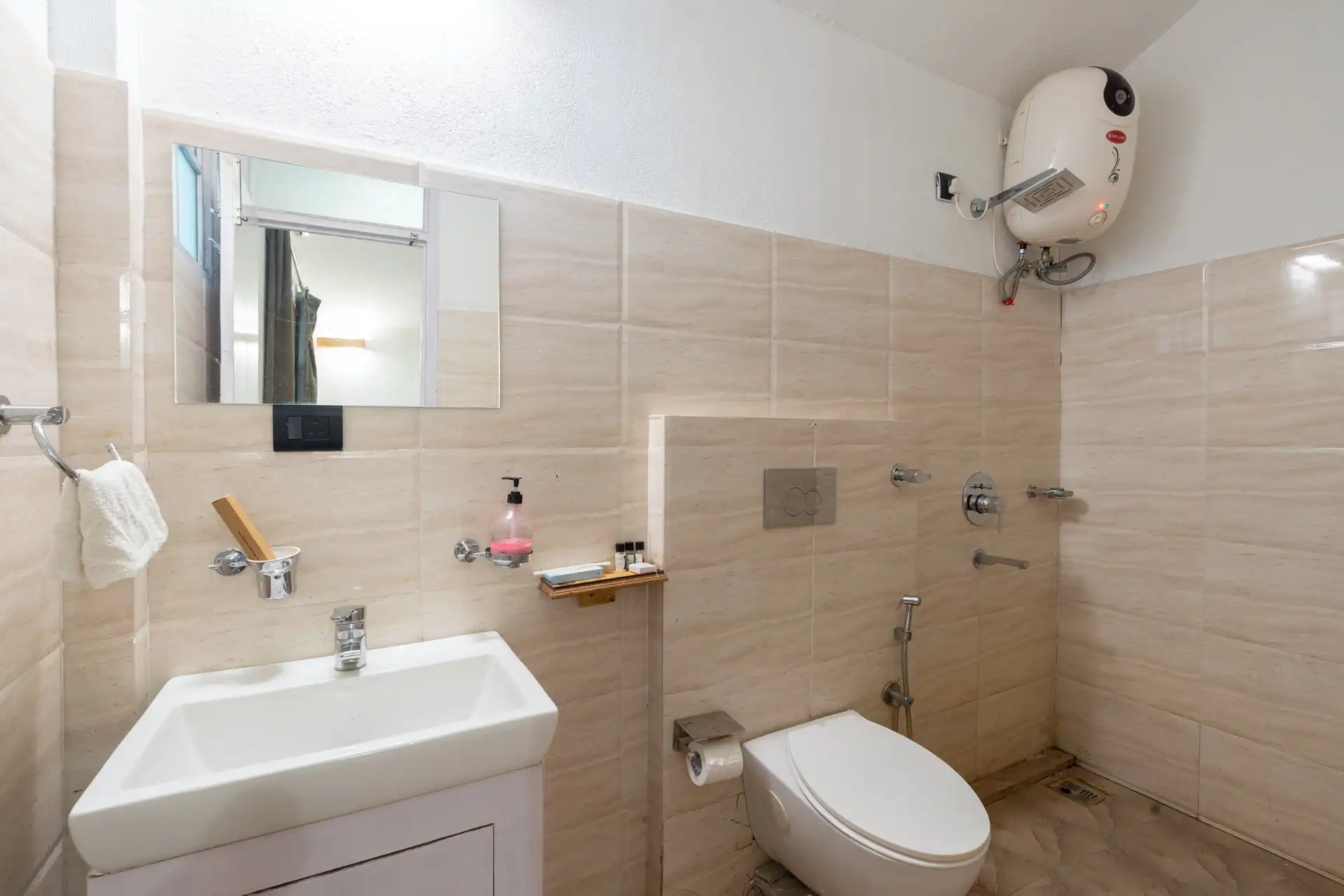 Family Suites @ Nirvana Dhar, Rajgarh