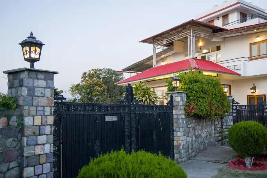 Farm Naturelle, Jim Corbett