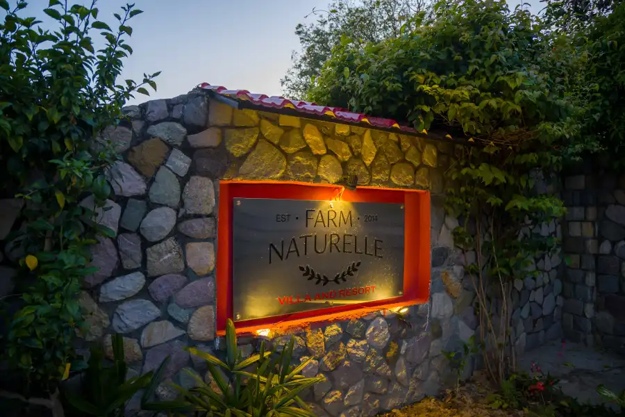 Farm Naturelle, Jim Corbett