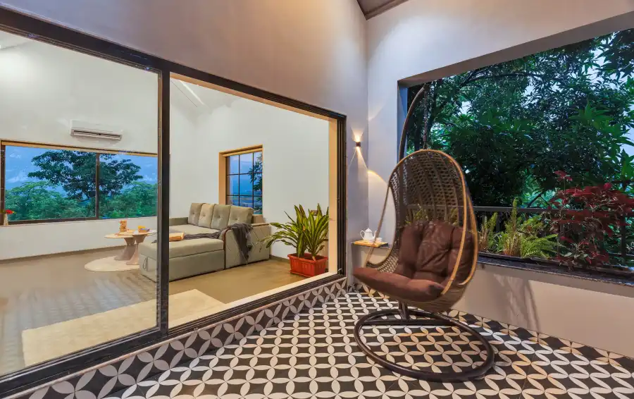 Fernshade, Khopoli