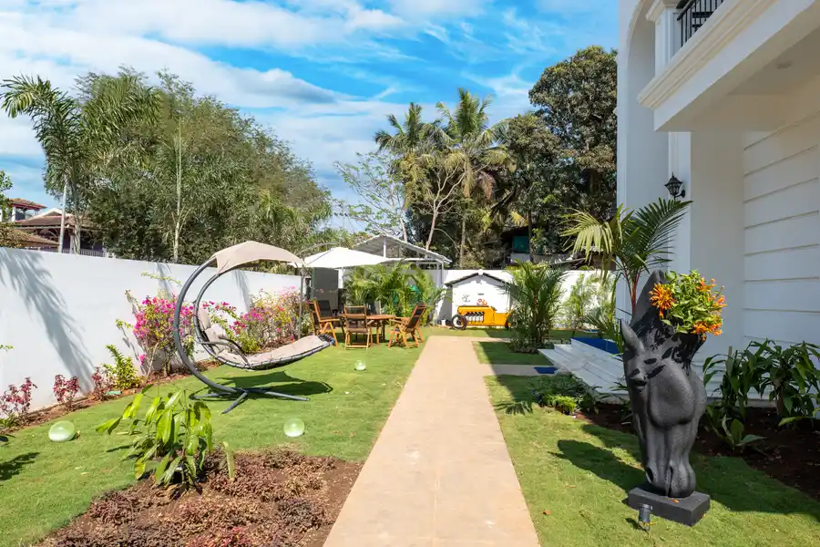 Fernweh, North Goa
