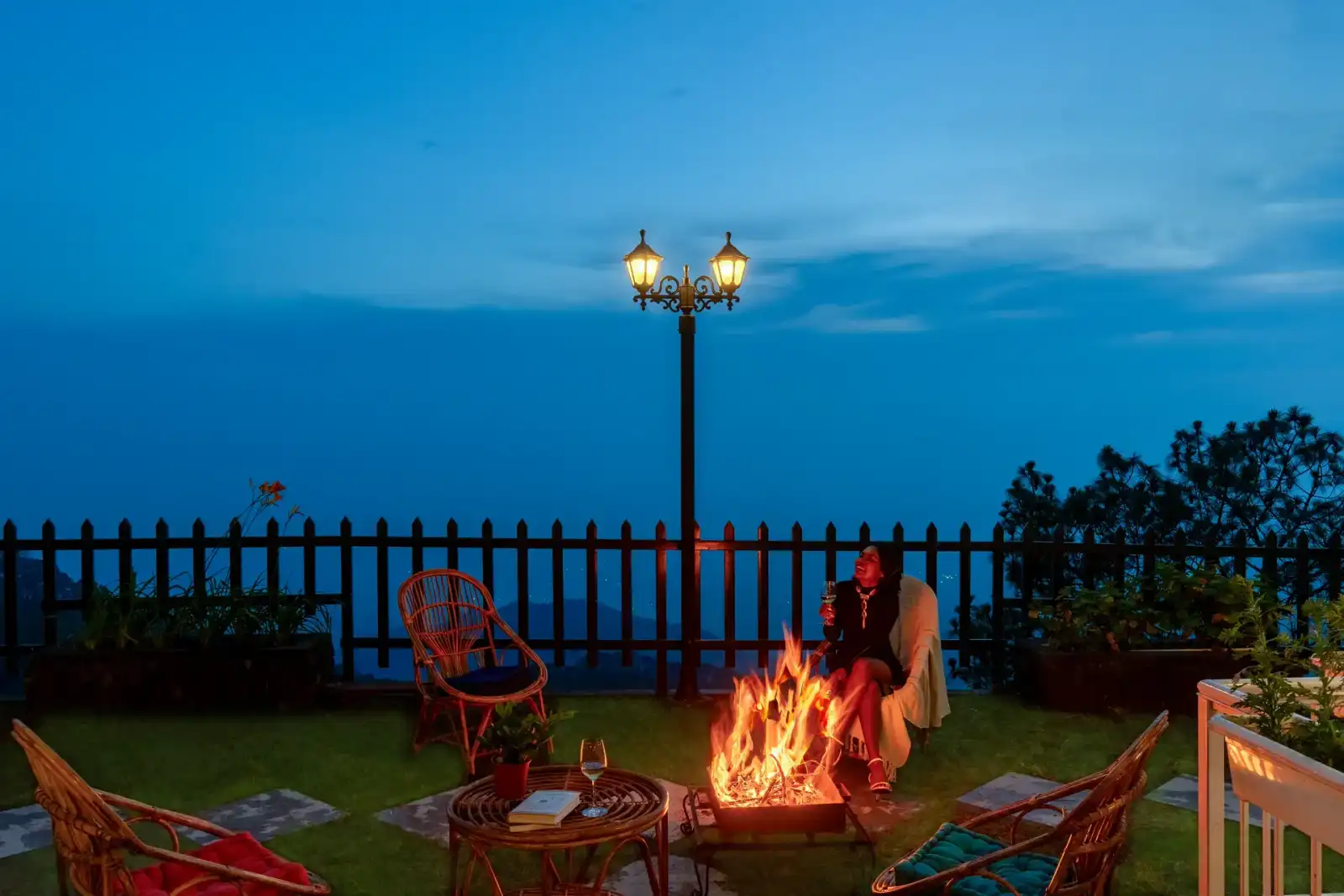 Fleur De Lis, Kasauli