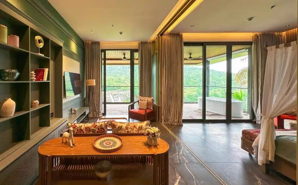 Flora Misty Falls Athirappilly Room