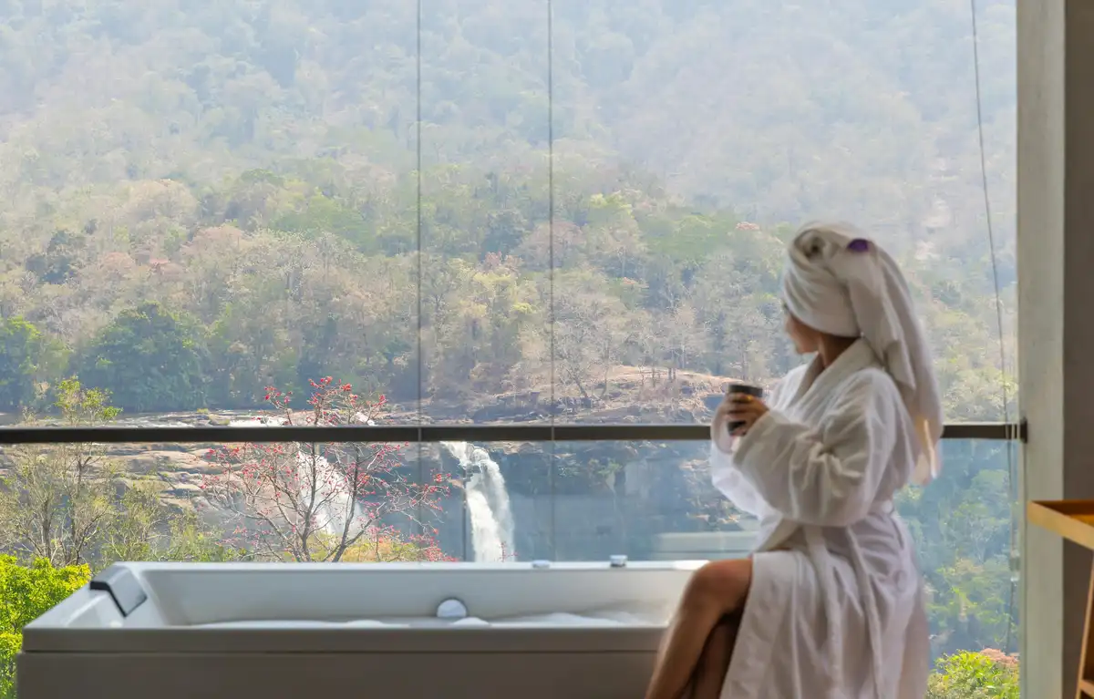 Flora Misty Falls Athirappilly Jacuzzi
