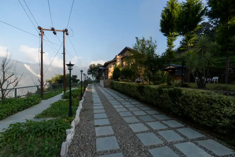 Fragrant Hills Cottage, Naukuchiatal.