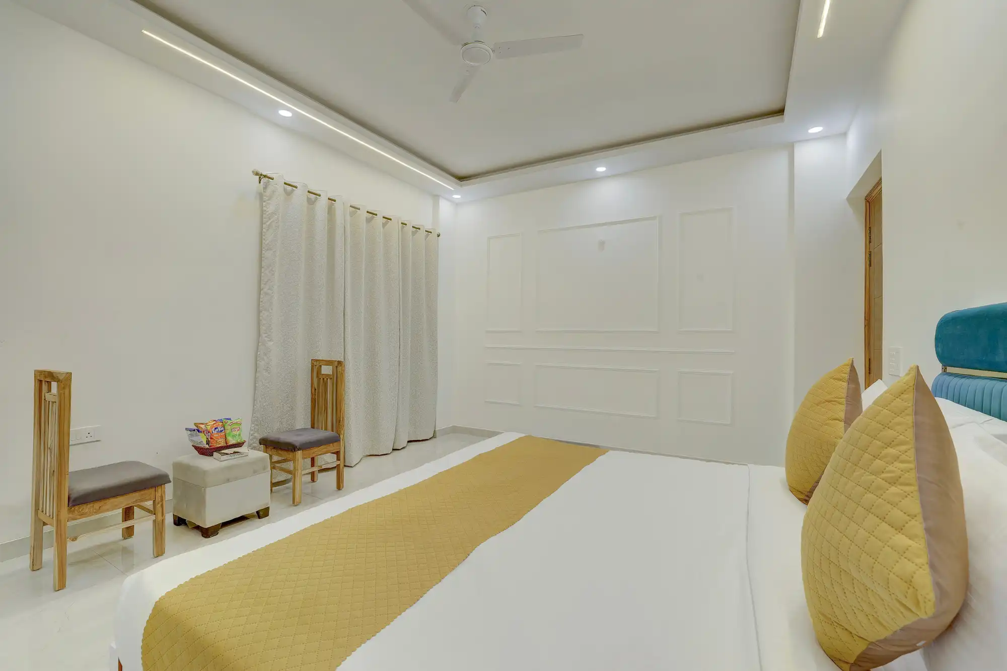 Freesia, Delhi NCR