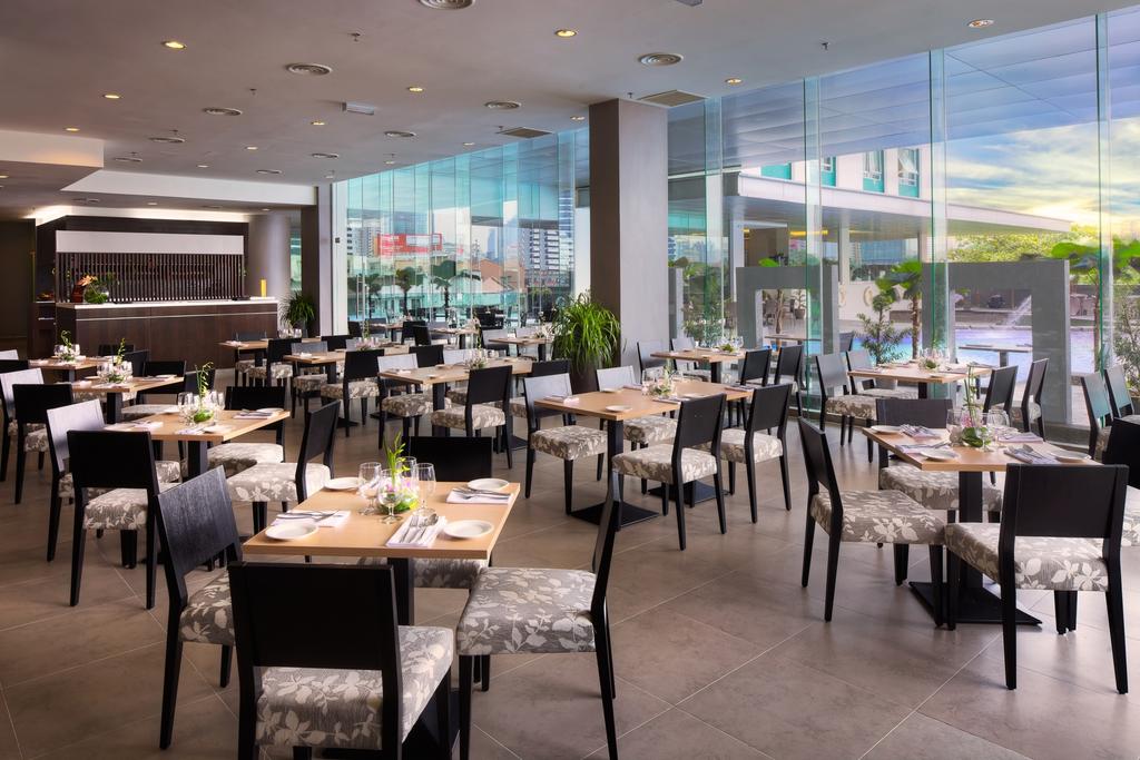Furama Bukit Bintang Restaurant/Dining