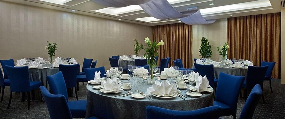 Furama Bukit Bintang Restaurant/Dining